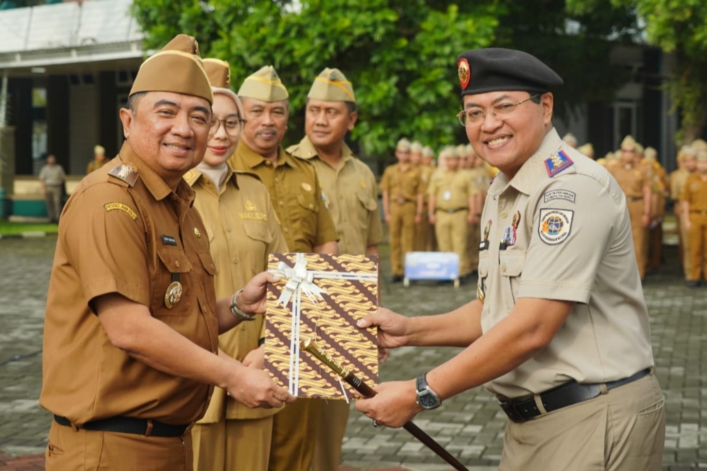 Amankan Aset Pemda, Bupati Garut Terima 401 SHP Milik Pemerintah dari Kantor BPN