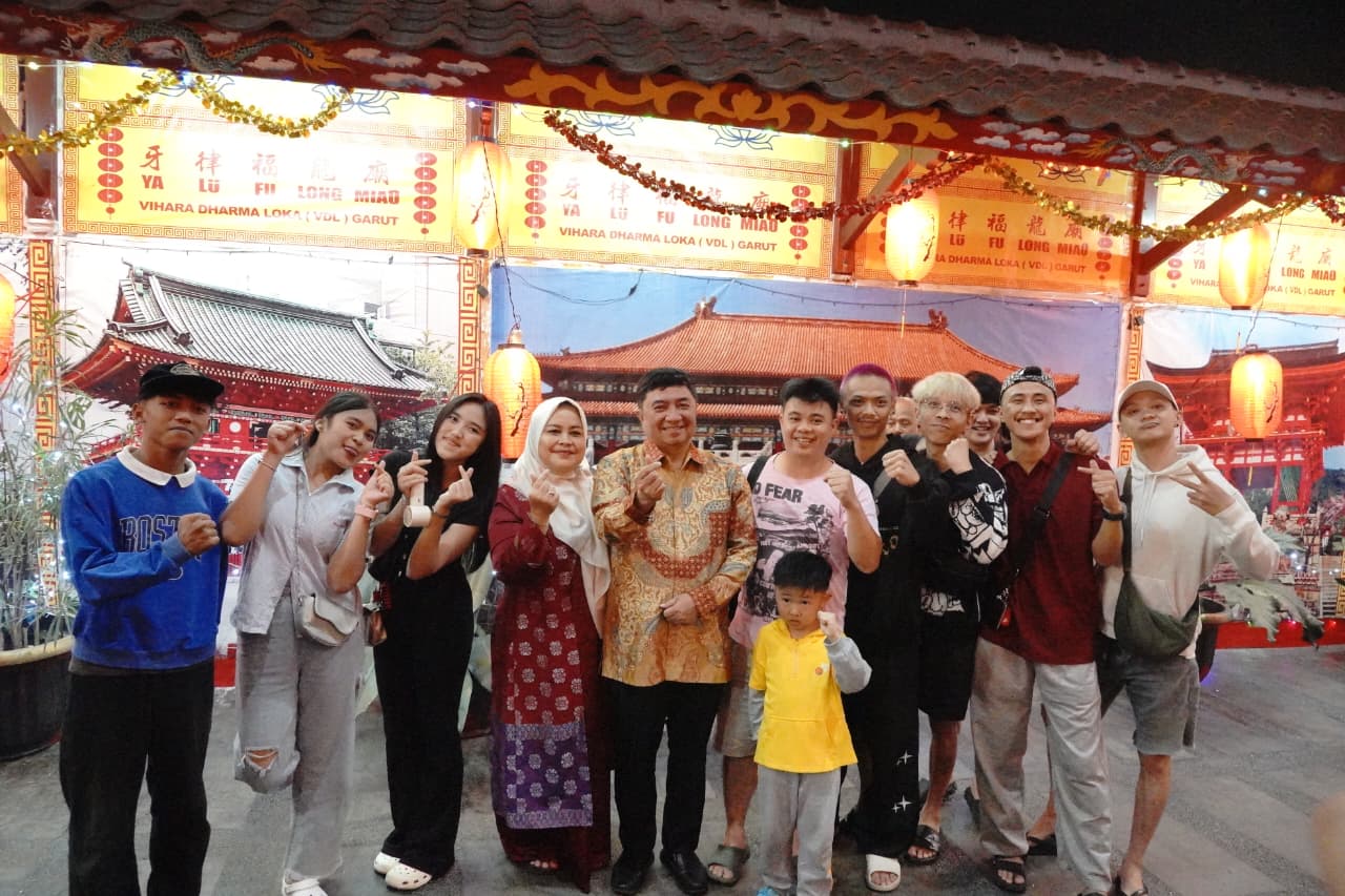 Hadiri Perayaan Cap Go Meh 2026, Bupati Garut: Keberagaman Adalah Kekuatan Bangsa yang Bermartabat