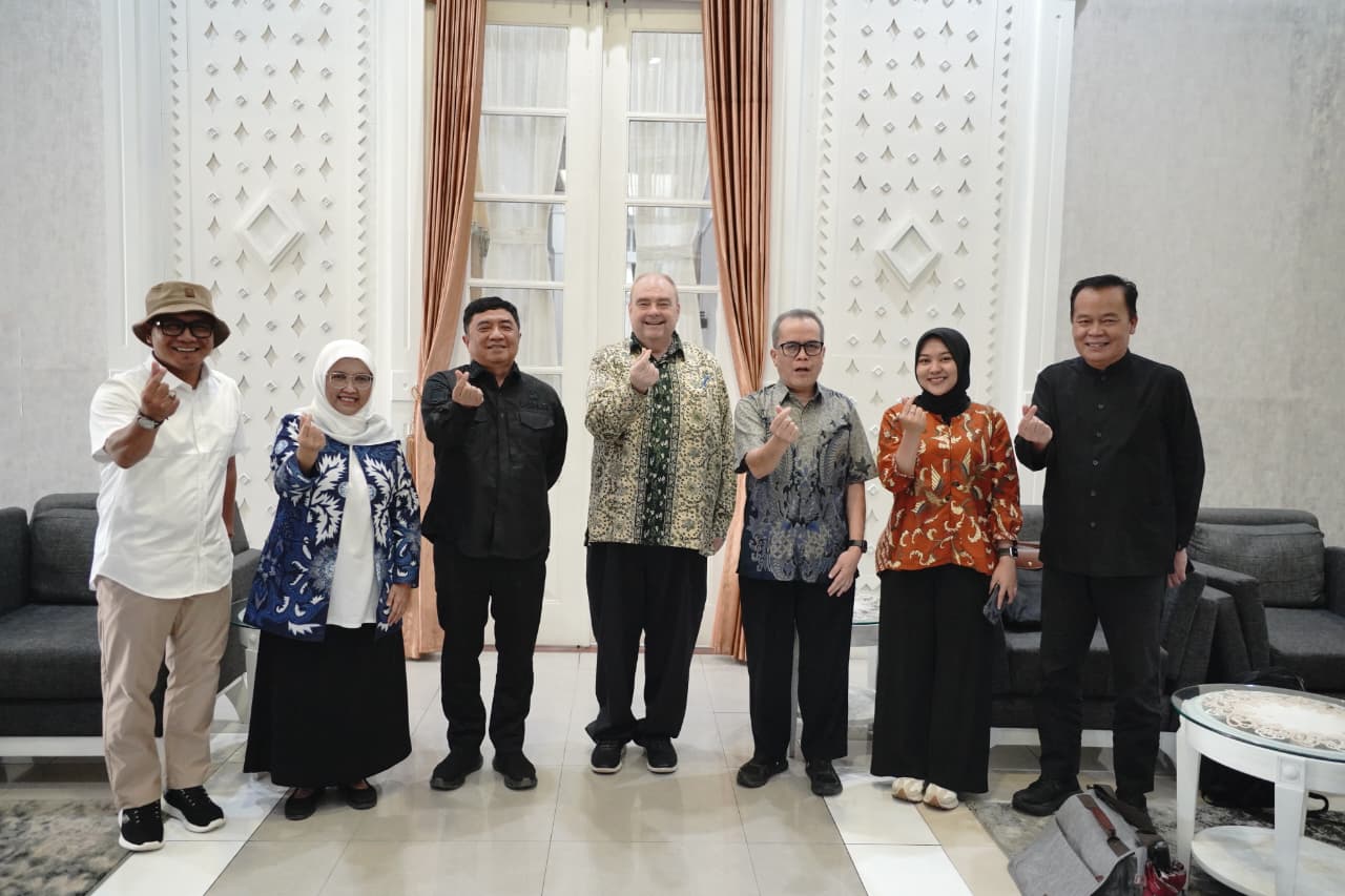 Bupati Garut: Gandeng IPB dan AIC Perkuat Industri Kulit Melalui Kolaborasi Internasional