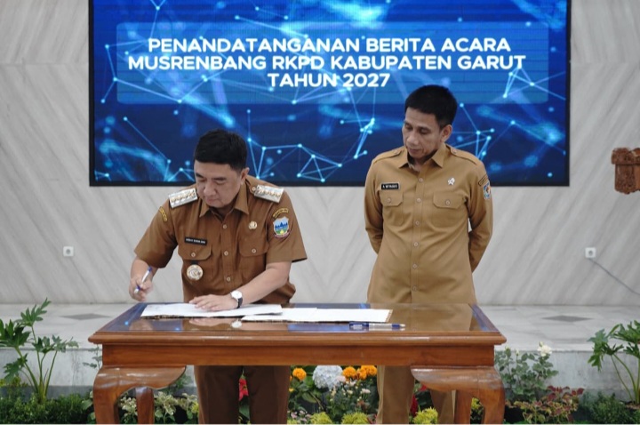 Sinergi Pusat-Daerah di Musrenbang 2027, Wamendagri Puji Komitmen Fiskal Garut untuk Pelayanan Publik