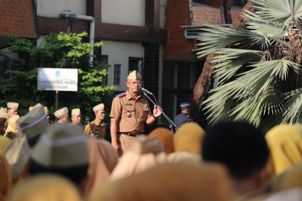 Lepas PNS Purnabakti, Sekda Garut Ingatkan ASN Maksimalkan Pelayanan Sebelum Pensiun