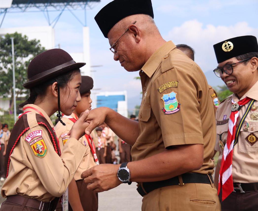 Sekda Garut Buka Lomba Life Skill Tingkat SD, Ketua Kwarcab : Gerakan Pramuka Hadir Sebagai Solusi Strategis Membentuk Karakter Tangguh