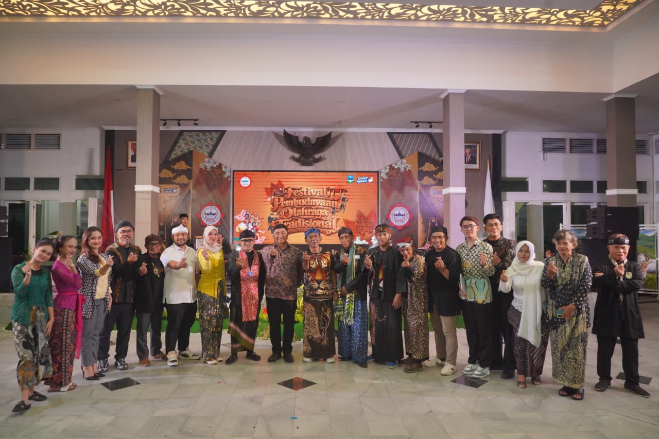 Bupati Syakur Sebut acara Festival Pembudayaan Olahraga Tradisional oleh DKKG Sejalan dengan Visi Misi Garut Hebat