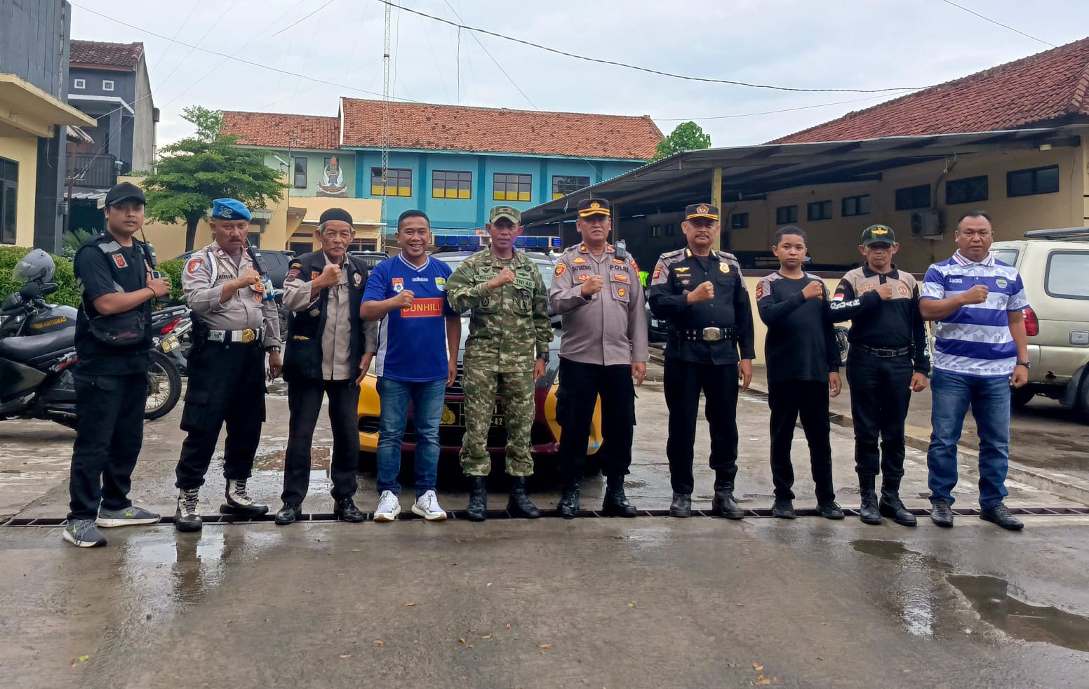 Pokdarkamtibmas Resta Bandung Gelar Patroli Pasca Persib Juara, Kapolsek Majalaya Himbau Bobotoh Jaga Kondusifitas