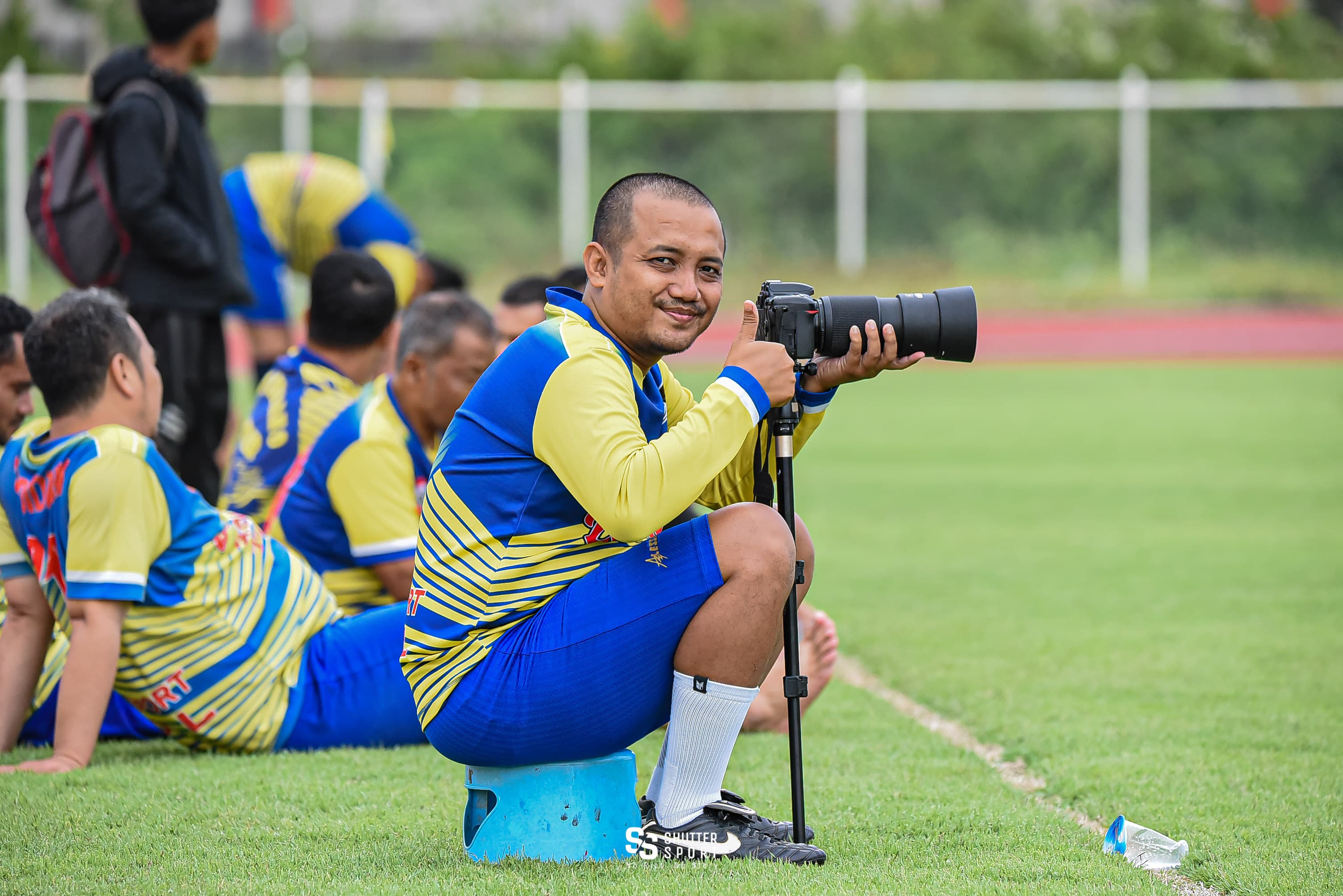 Fathur Bifons Photo, Sang Fotografer Profesional yang Selalu Mengabadikan Setiap Moment Olahraga di Garut
