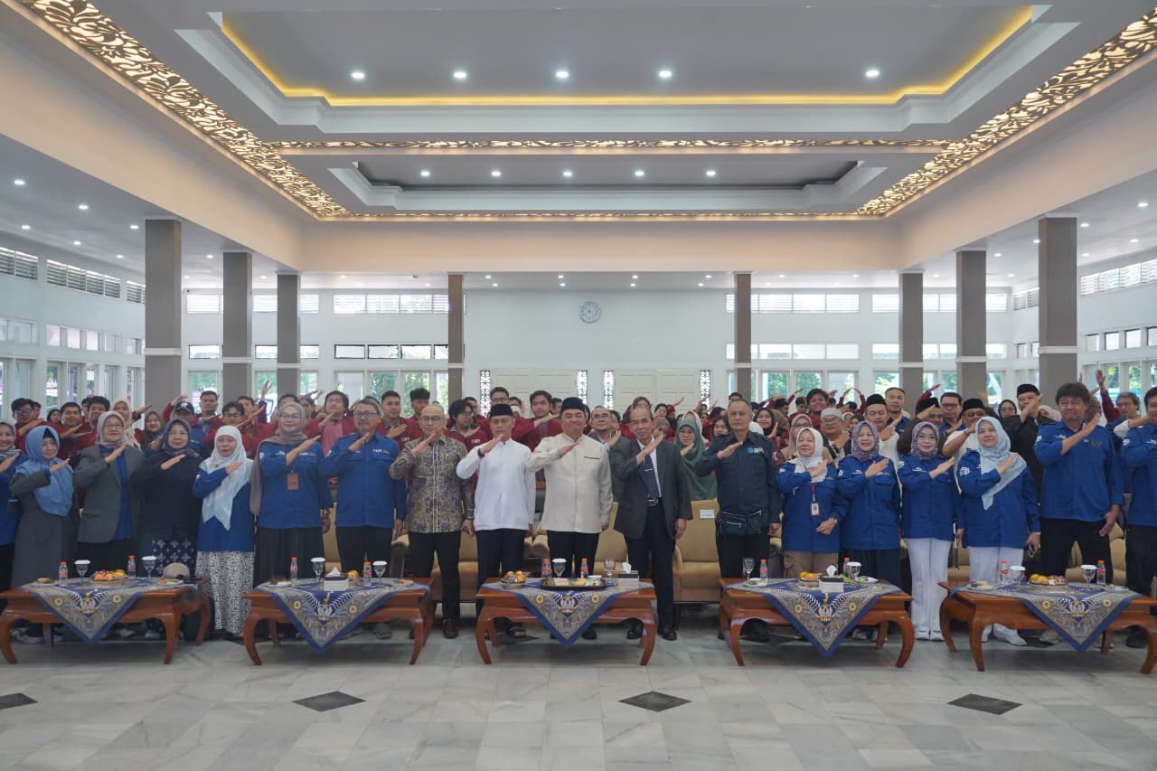 Bupati Garut Dorong Peningkatan Literasi dan Numerasi melalui Pengabdian Mahasiswa PPG UPI