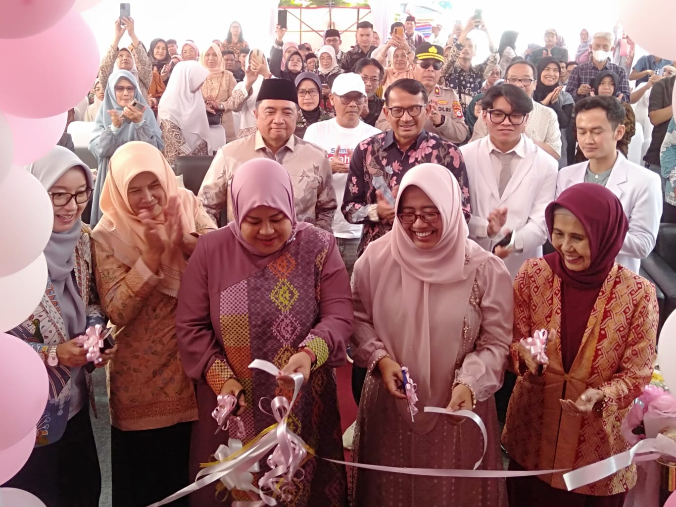 Diresmikan Bupati Garut, Klinik Utama Armina Hadir untuk Layanan Kesehatan Ibu dan Anak