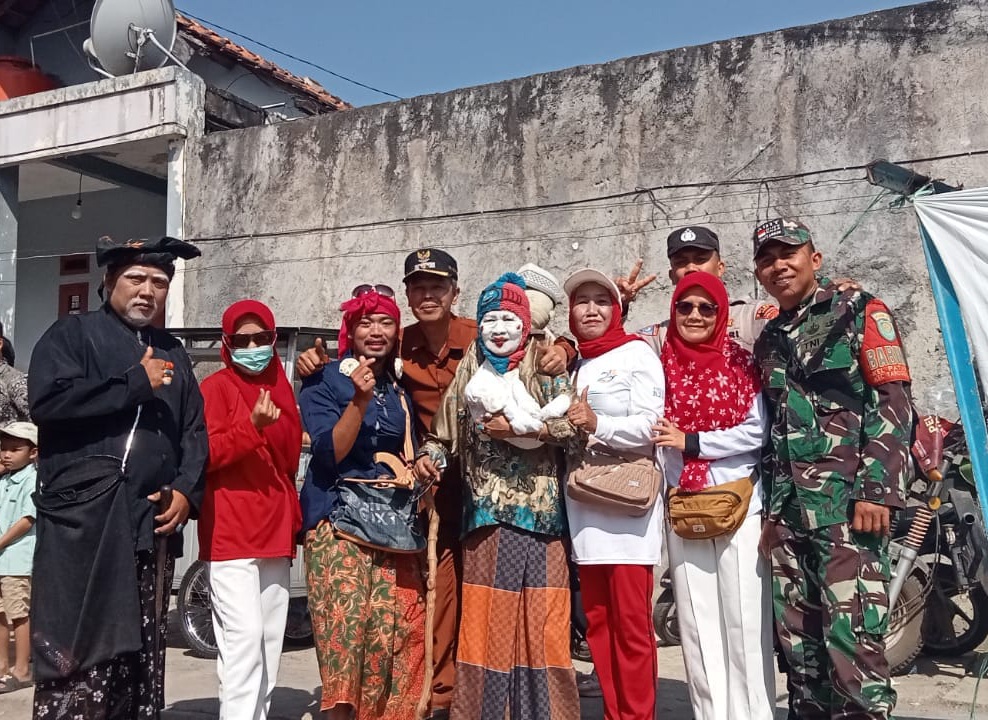 Momentum HUT Ke-81 RI Menuju Pataruman HADE, Bersama Warga Tangani Sampah utuk Dukung Program Gubernur "Jabar Berseka"