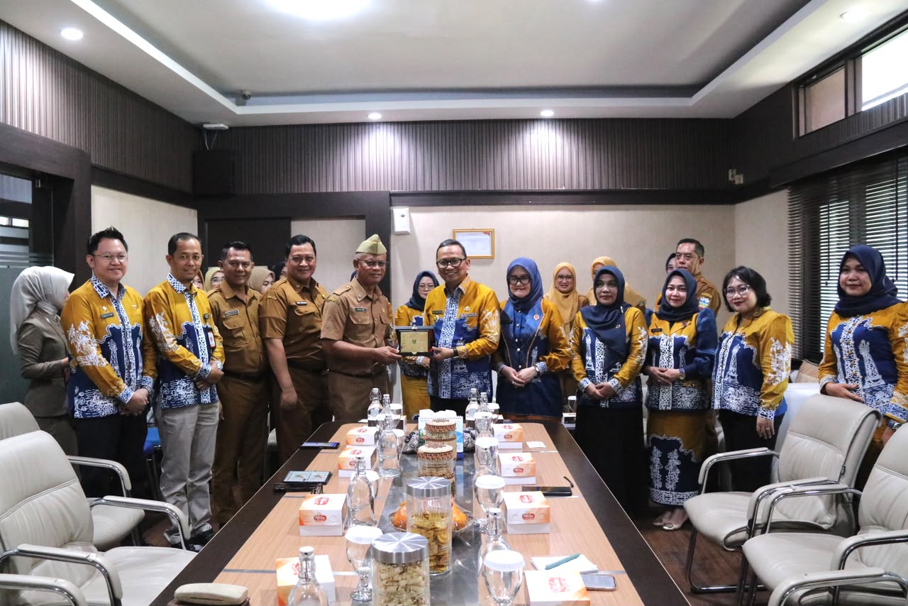 Garut dan Tabalong Bertukar Pengalaman Pengembangan UMKM