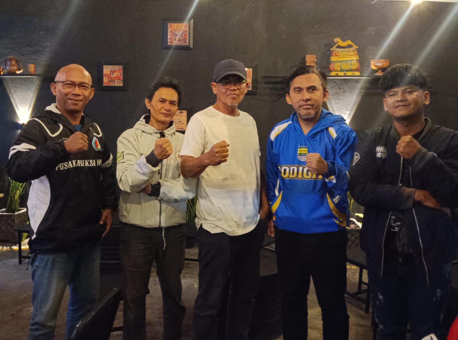 Usai Dipercaya Menjadi Ketua Paguron PRD, Iwan Ridwan Gencar Lakukan Koordinasi dengan Sesepuh Pencak Silat di Garut