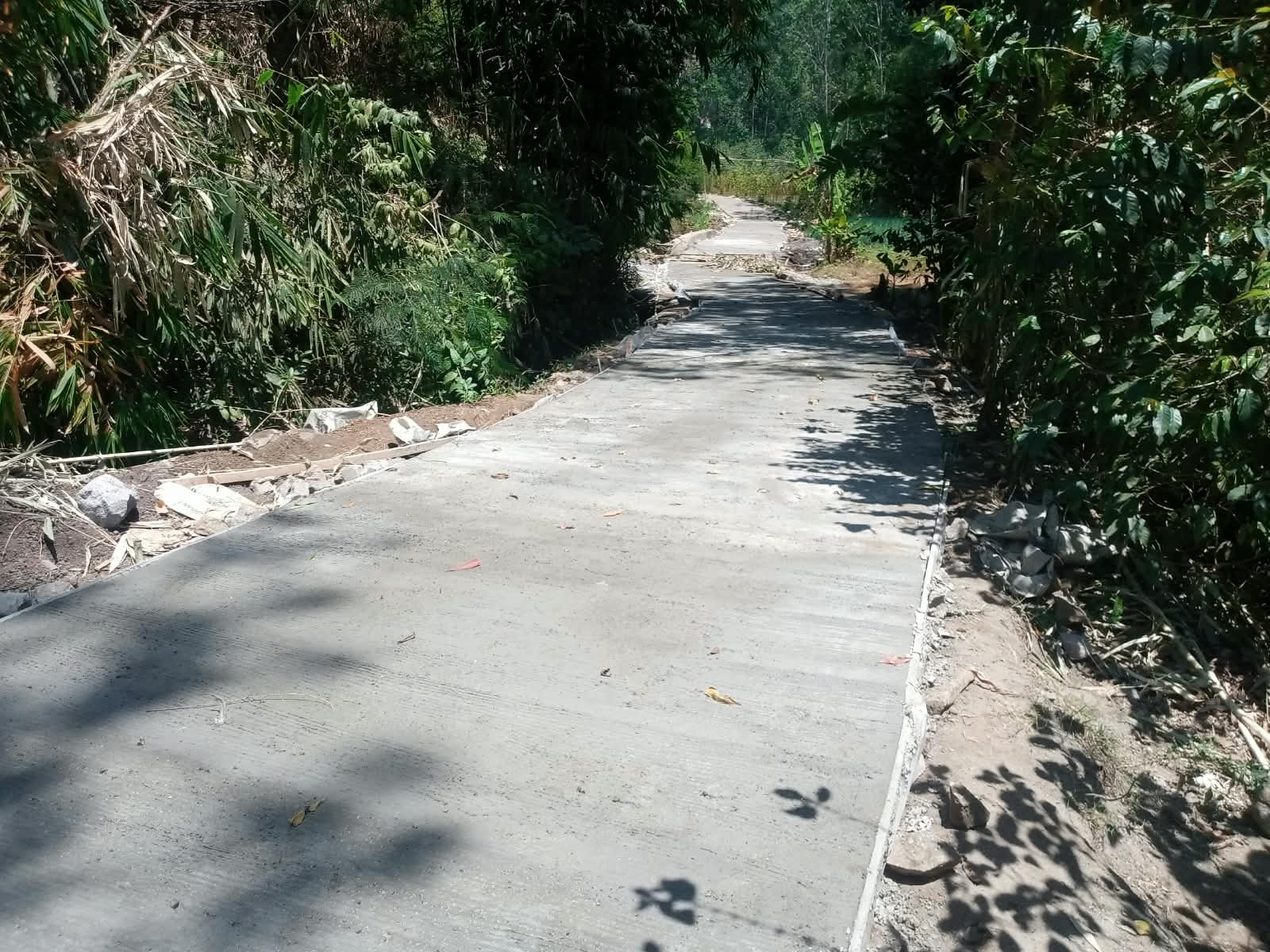 Petani Mekarjaya Sukaresmi Garut Sumringah, Jalan Pertanian Sudah Dibangun