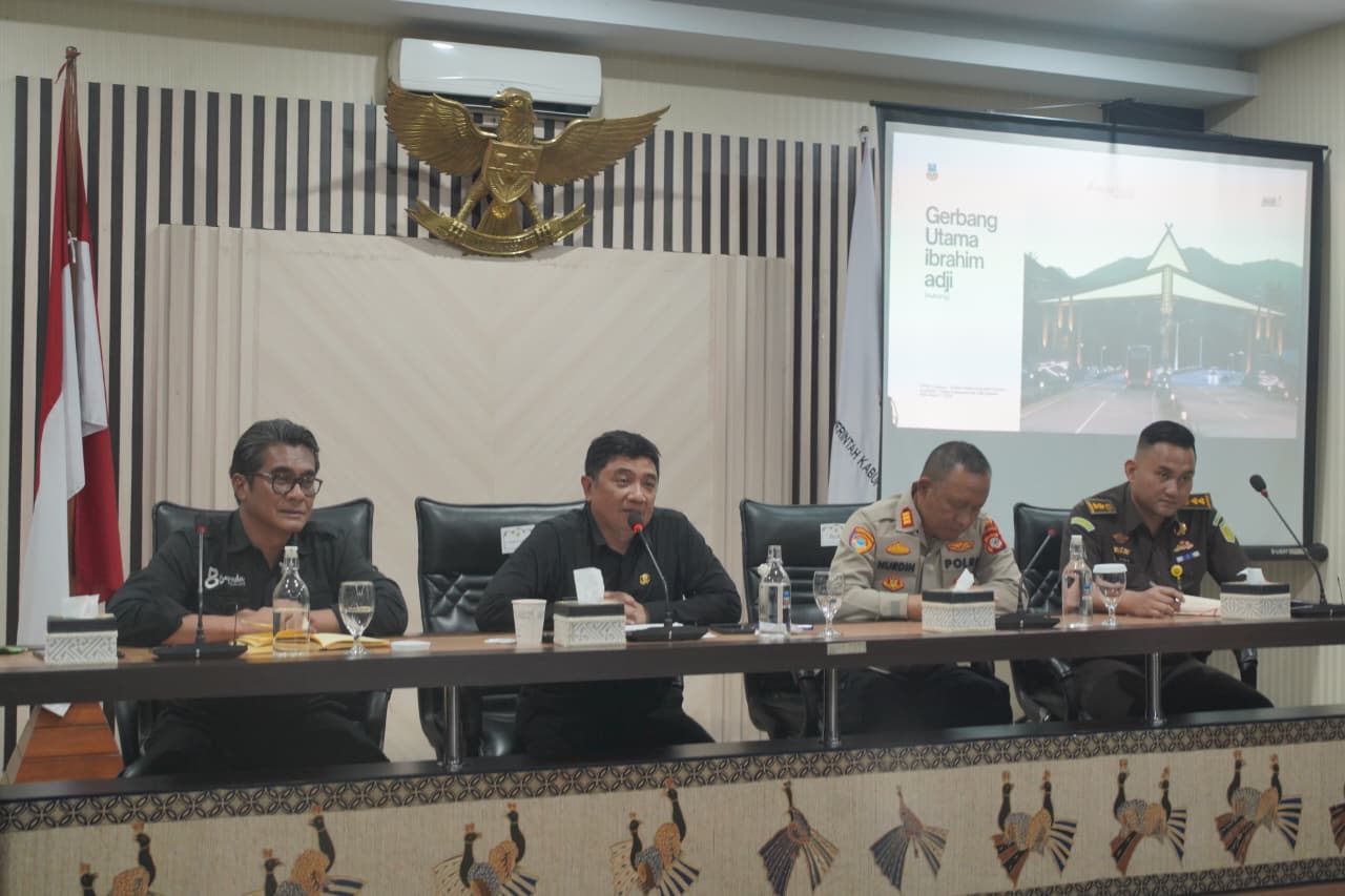 Bupati Garut Dorong Optimalisasi PAD melalui Sektor Pariwisata
