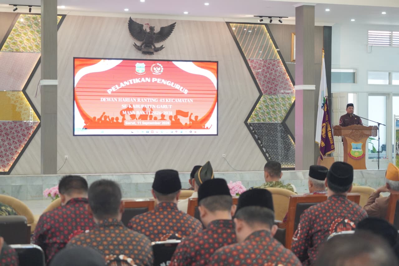Lantik Pengurus DHR-45, Bupati Garut Tekankan Nilai Perjuangan dan Kemandirian
