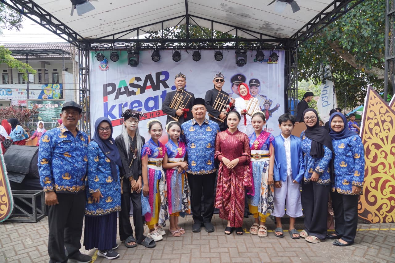 Pemkab Garut Hadirkan Pelayanan Publik Terpadu dan Pasar Kreatif di Bungbulang