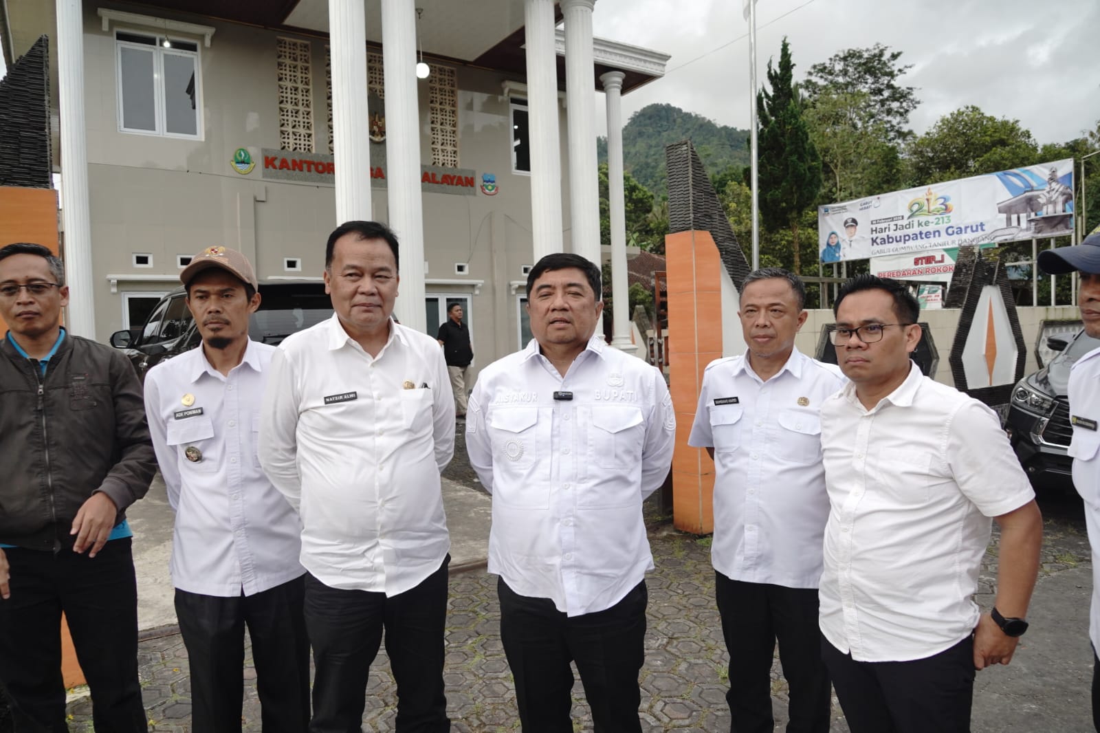 Bupati Garut Sebut Perbaikan Jalan Karangsewu Secara Bertahap