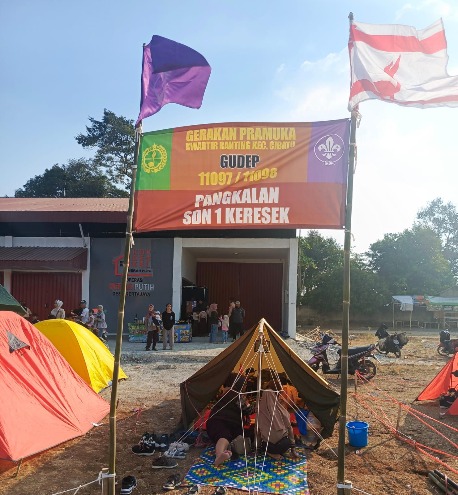 Tenda Putri SDN 1 Keresek